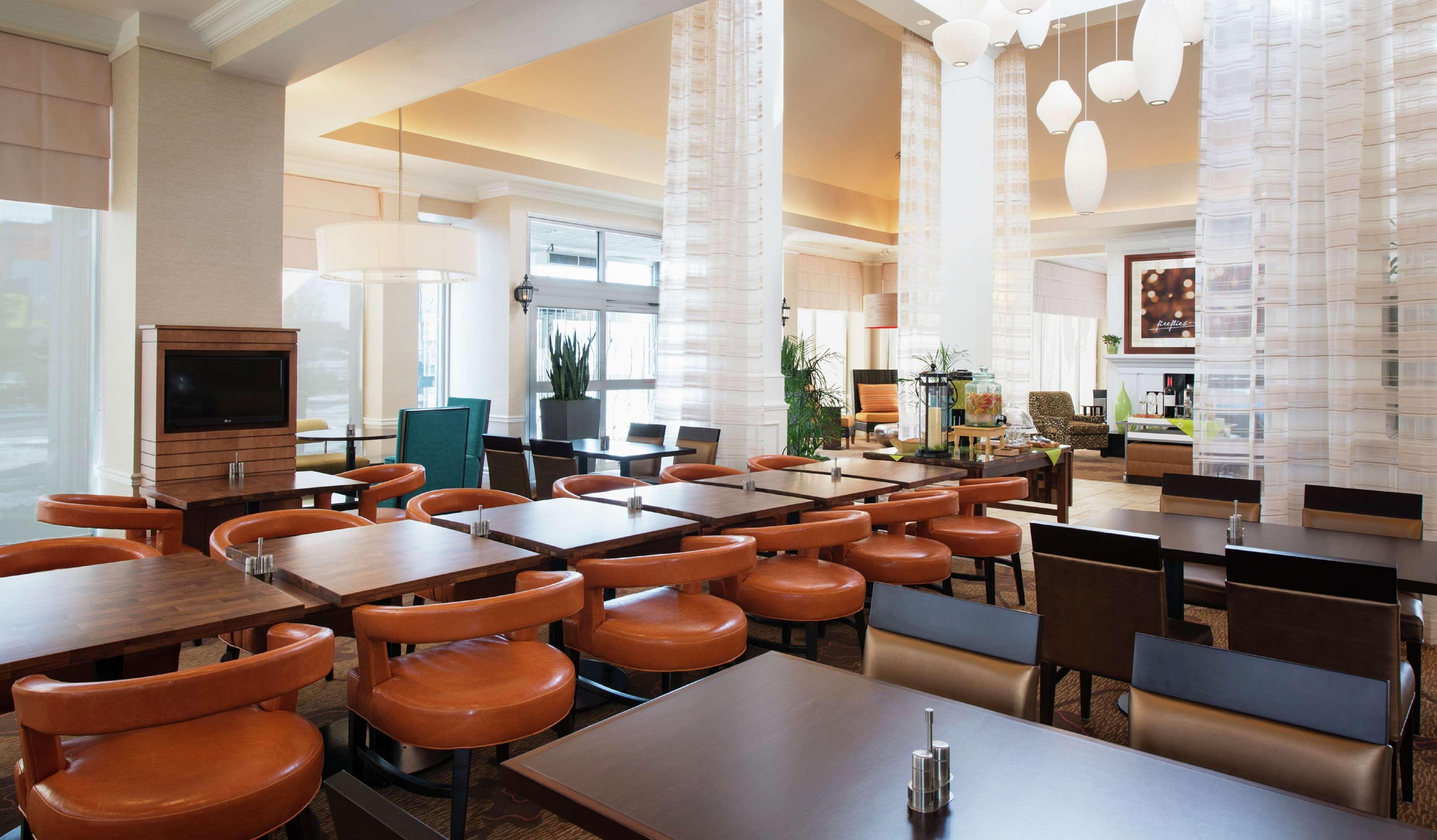 Hilton Garden Inn West Edmonton Dış mekan fotoğraf