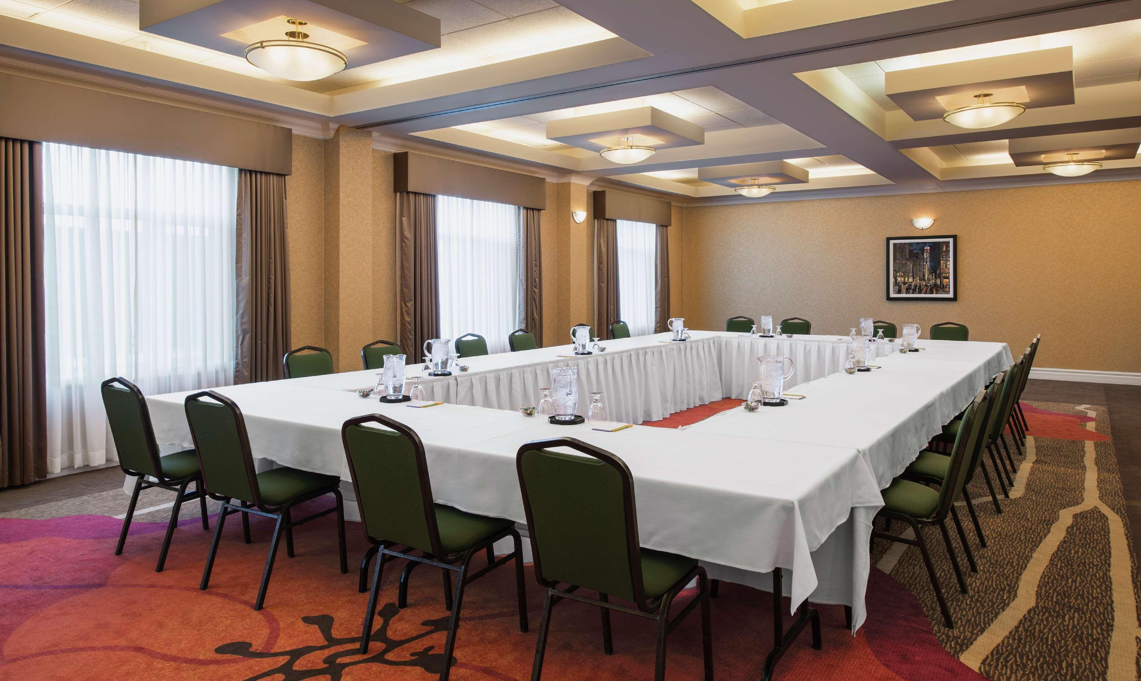 Hilton Garden Inn West Edmonton Dış mekan fotoğraf